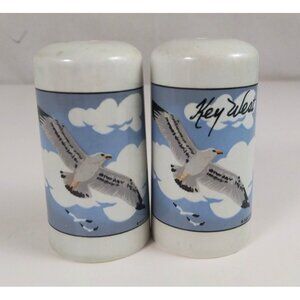 Vintage A Gift Corp Key West Seagulls Flying Souvenir Salt & Pepper Shakers
